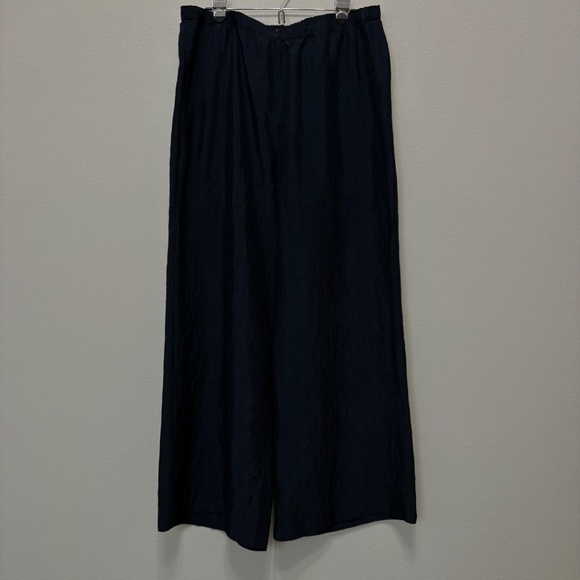 J. Crew Stratus Pant in Textured Satin - Navy, L - Picture 2 of 8